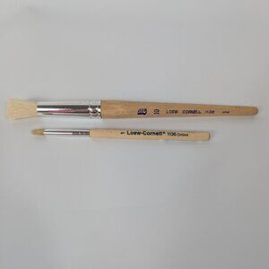 Loew Cornell Wood Handle Paintbrushes Series 1136 #10 Japan #1 China